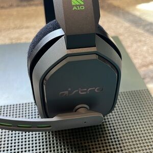 ASTRO A10 Gaming Headset